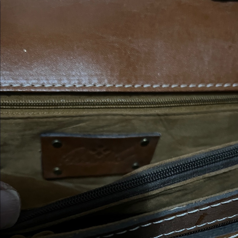Patricia Nash Tan Leather Crossbody Bag - Picture 4 of 6